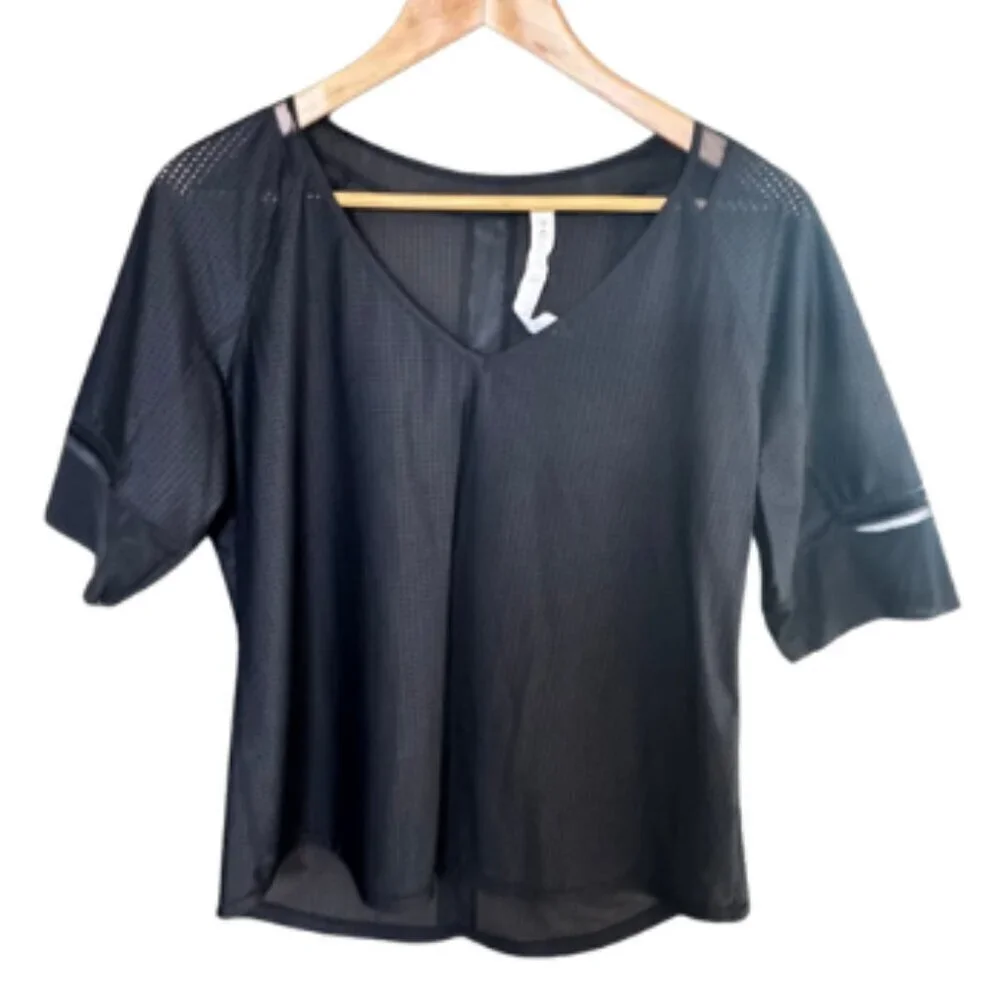 lululemon athletica mesh sweat